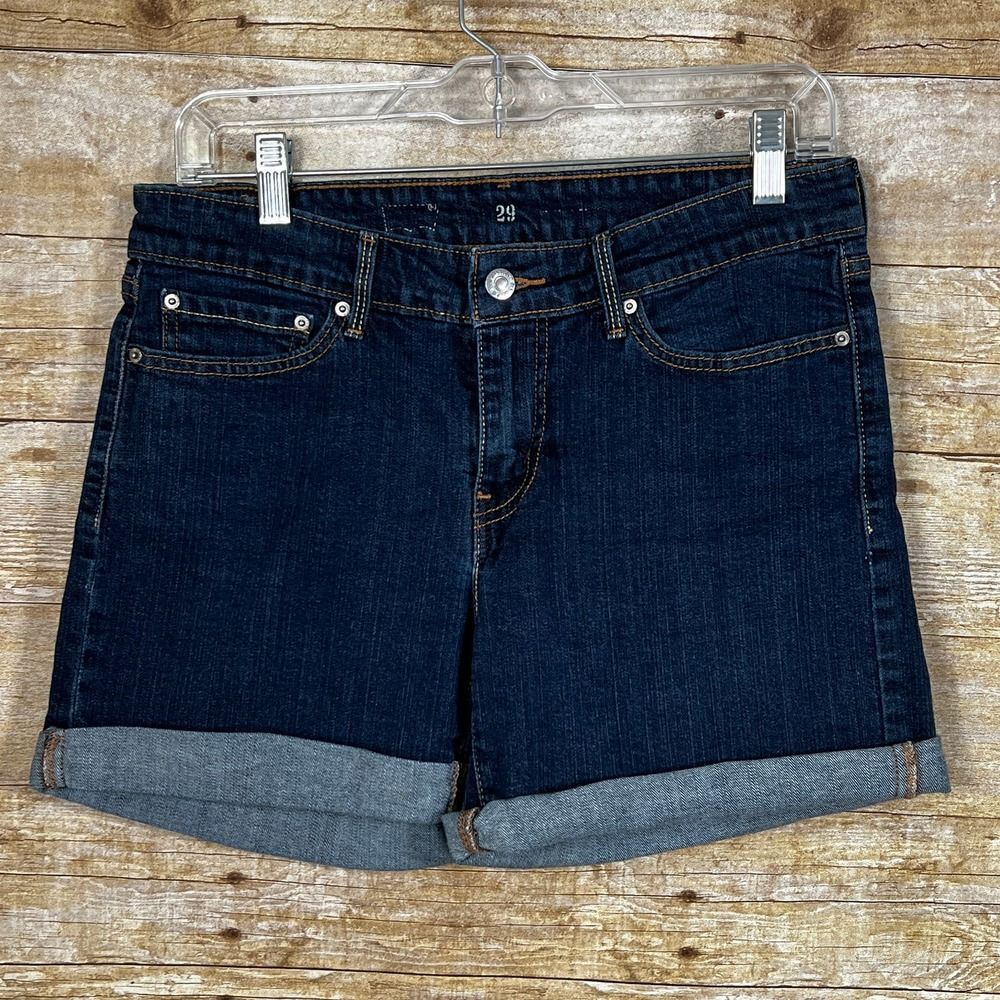 LEVI'S CASUAL CLASSIC EVERYDAY WEAR BASIC ROLL CUFF MID RISE DENIM SHORTS  SZ.29